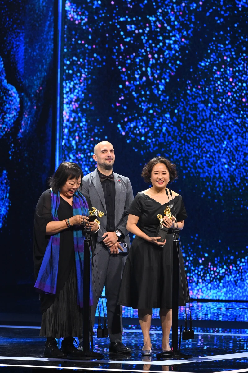 最佳紀錄片Best Documentary Feature：雪美蓮《隱蹟之書：重寫自我》