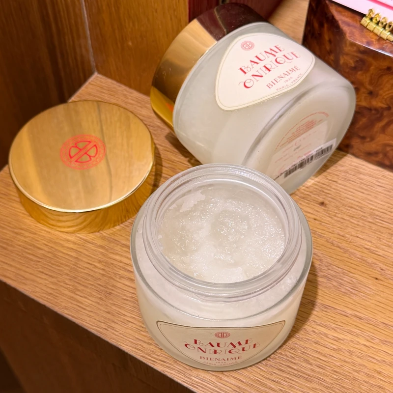 Bienaimé奶油乳霜(共3款)200ml,NT3,780 Bienaimé奶油乳霜(共3款)200ml,NT3,780