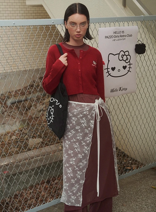 HELLO KITTY 造型圓領針織外套 NT.790 HELLO KITTY 造型圓領針織外套 NT.790