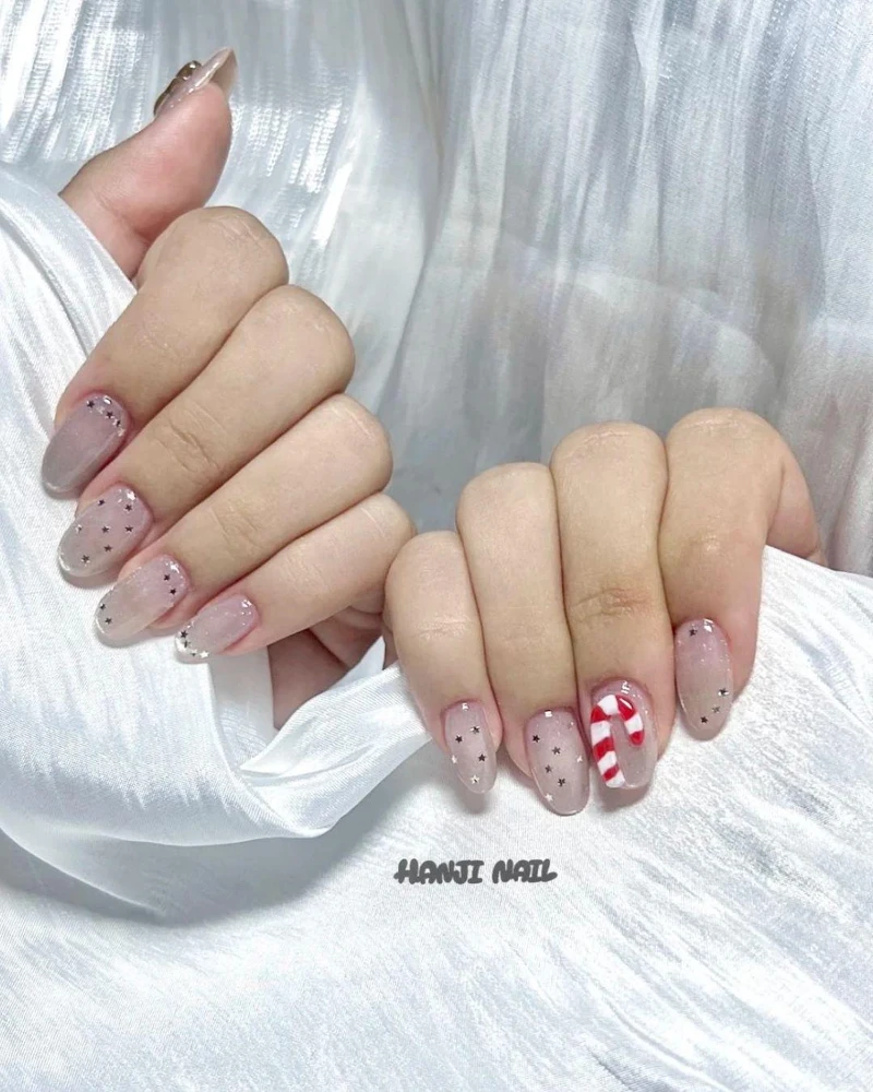 Photo/ IG @𝐡𝐚𝐧𝐣𝐢.𝐧𝐚𝐢𝐥＿