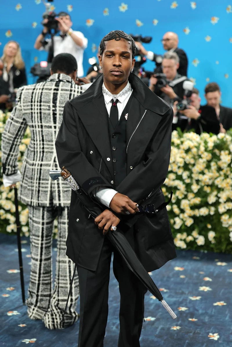 A$AP Rocky早已是紅毯上的時尚焦點，每回總是留下令人印象深刻的精彩Look。