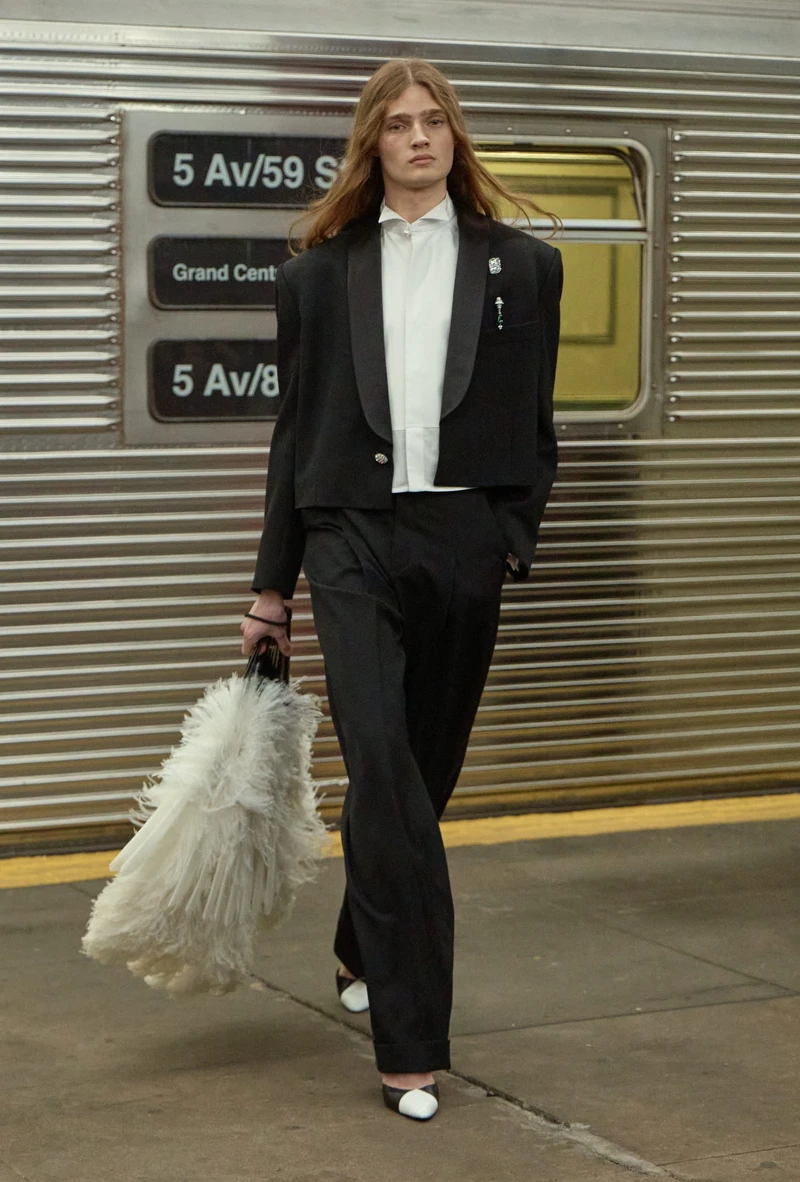 香奈兒 2026 Métiers d’art 工坊系列大秀系列。