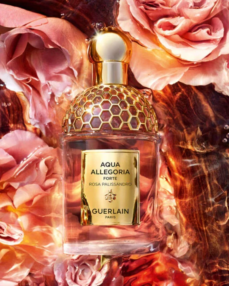 嬌蘭 薔薇之木淡香精,75ml NT4,990、125ml NT6,780 嬌蘭 薔薇之木淡香精,75ml NT4,990、125ml NT6,780