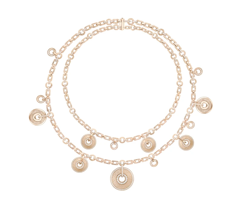 【新作】Possession系列18K玫瑰金宮廷式雕刻飾紋雙圈鑽石項鍊,建議售價約$5,350,000_PGG37PP100