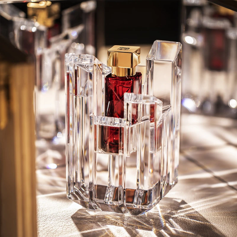 Maison Francis Kurkdjian水晶之燄限量工藝典藏版形象照。