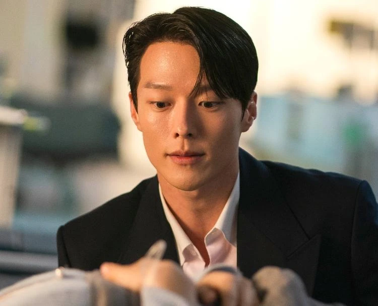 《一吻爆炸》深情的張基龍 《一吻爆炸》深情的張基龍