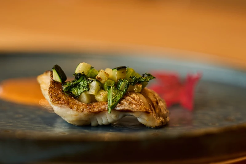 今年以冬季菜单把重点放在风味的纯净与细节。 今年以冬季菜单把重点放在风味的纯净与细节。