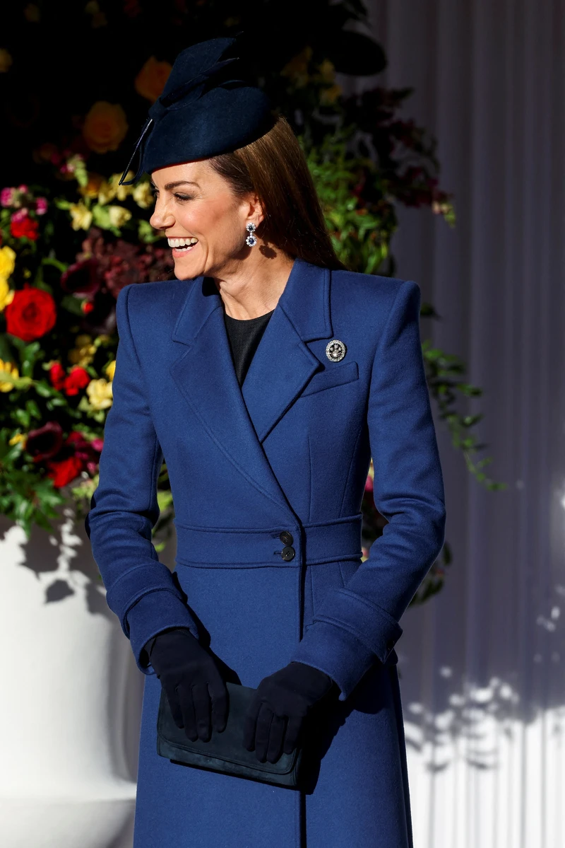 皇家帽飾有許多不為人知的禮儀規定以及細節。 皇家帽飾有許多不為人知的禮儀規定以及細節。