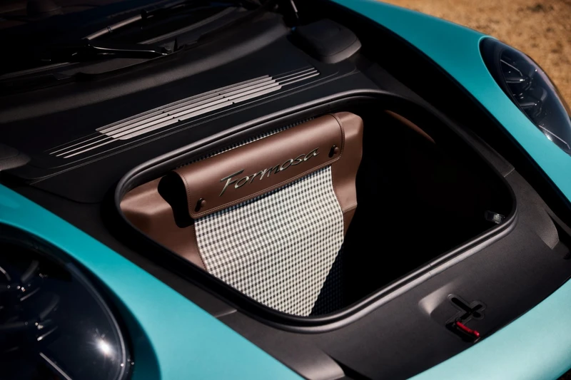 「Formosa 格紋」無處不在。 「Formosa 格紋」無處不在。