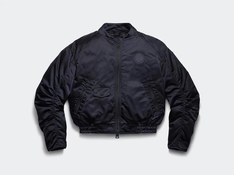 【洪炅穿著款】【Canada Goose】Jade 飛行員夾克-女款-海軍藍色-$48,500 NTD 【洪炅穿著款】【Canada Goose】Jade 飛行員夾克-女款-海軍藍色-$48,500 NTD