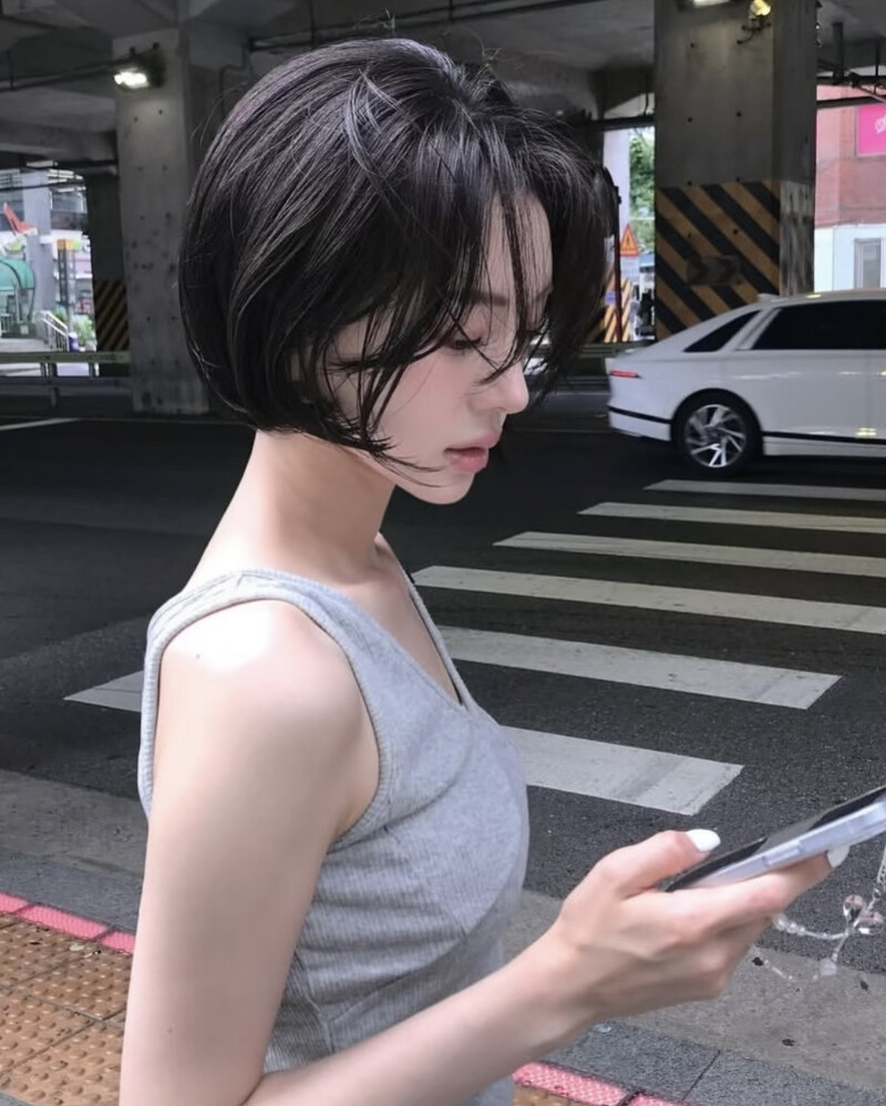 Photo/ IG @roseungju Photo/ IG @roseungju