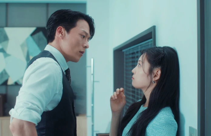 《一吻爆炸》 《一吻爆炸》