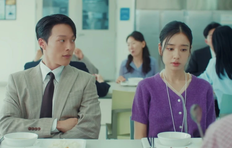 《一吻爆炸》 《一吻爆炸》