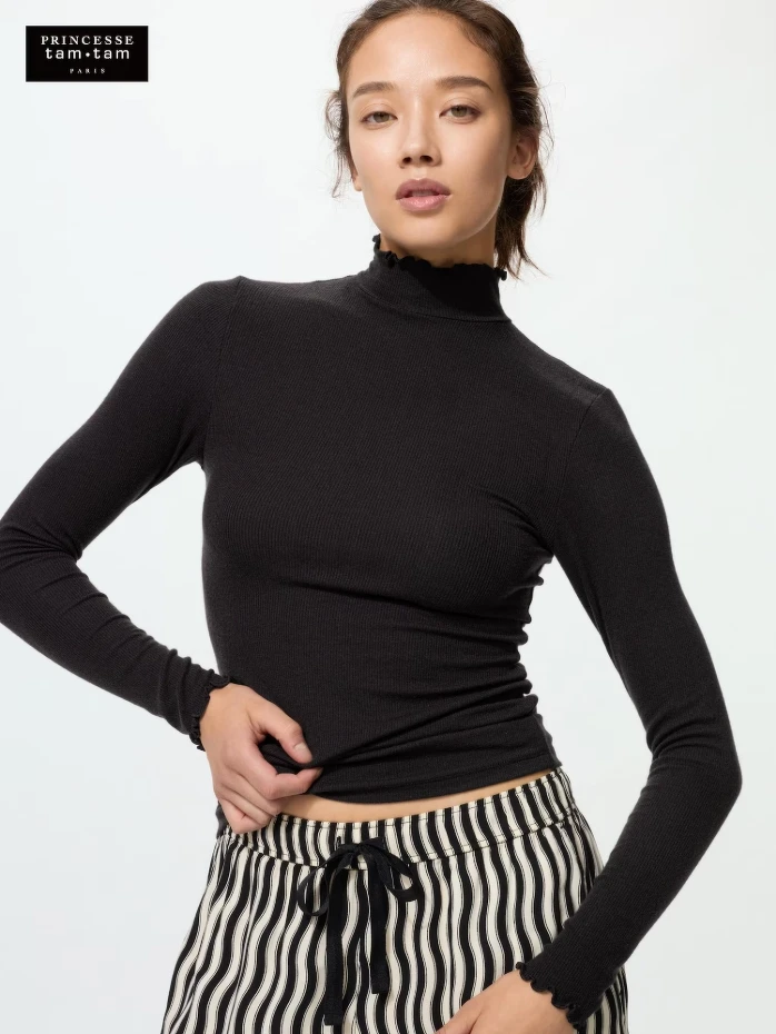 Uniqlo x PRINCESSE tam tam聯名限定系列捲邊發熱衣