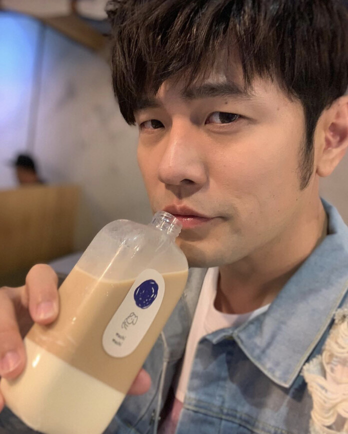 （图片来源／@jaychou IG）