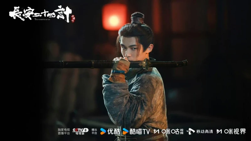 不少觀眾因為佟夢實的原聲演出認出他是「五竹」，讚他五官有些角度像胡歌。