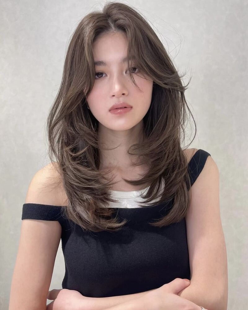 Photo/ 小紅書 @亞聰髮型設計