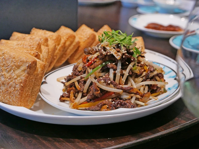 京醬爆鴨絲。 京醬爆鴨絲。