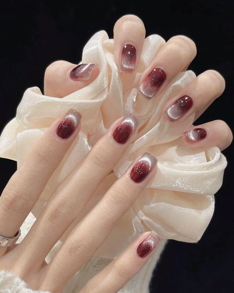 Photo/ 小紅書 @小妃美甲日記