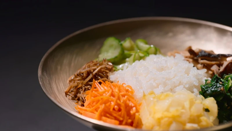 拌飯看似簡單,但有很多魔鬼細節。 拌飯看似簡單,但有很多魔鬼細節。