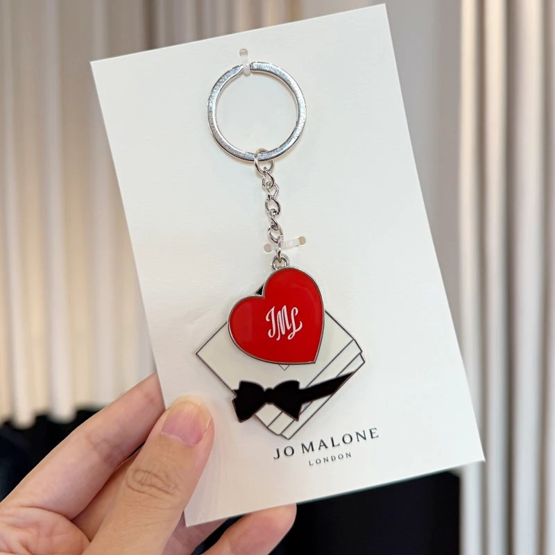 Jo Malone London的Just Because愛心禮物吊飾。