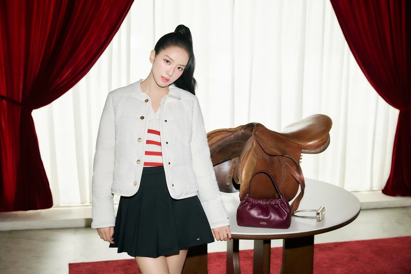 JISOO 演繹 TOMMY HILFIGER 2026 農曆新年限定系列 JISOO 演繹 TOMMY HILFIGER 2026 農曆新年限定系列