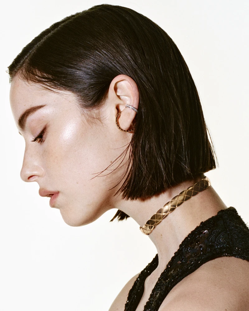 葛蕾西·亞伯拉罕(Gracie Abrams)擔任香奈兒COCO CRUSH高級珠寶系列 全新形象大使