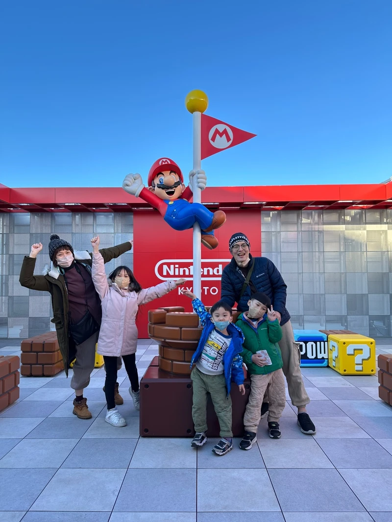 Mom & Dad(妈爹)一家/受访者提供 Mom & Dad(妈爹)一家/受访者提供