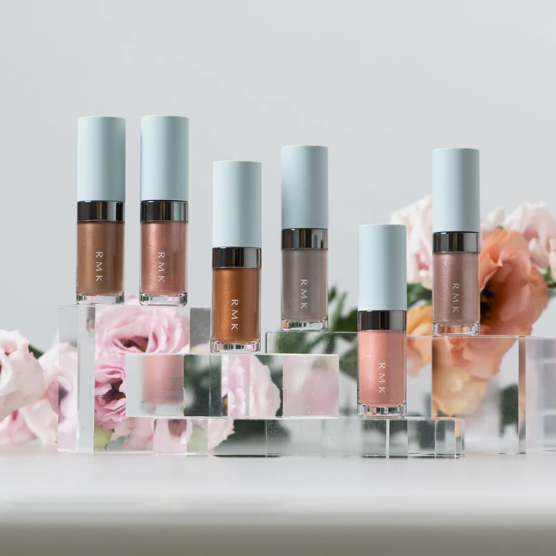 RMK 明眸眼影液 NT1,400 RMK 明眸眼影液 NT1,400