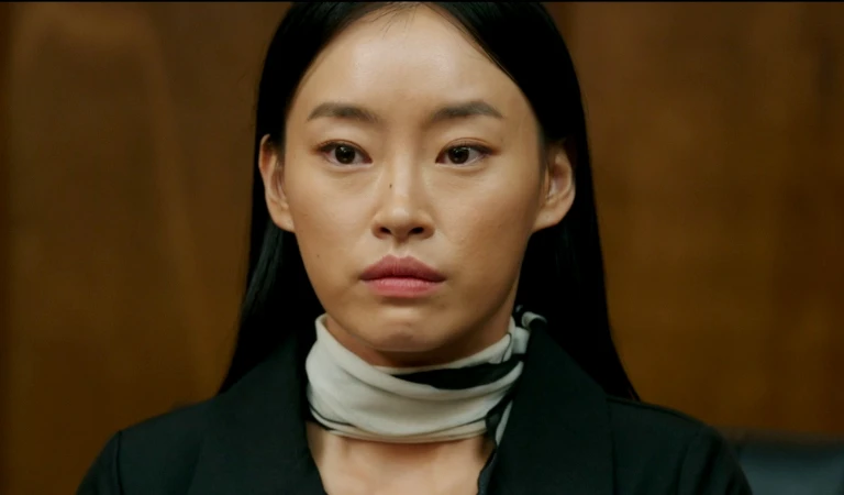 《公益律師》才在《初次為了愛》詮釋女主的情敵變閨密 鄭會麟飾演的Kaya非常亮眼