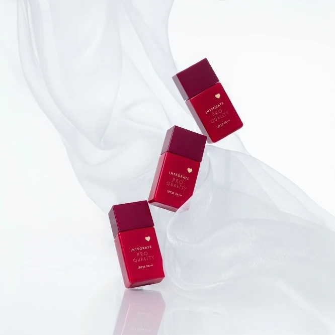INTEGRATE光透無瑕美肌粉底液SP38 PA+++(共4色)30ml，NT529