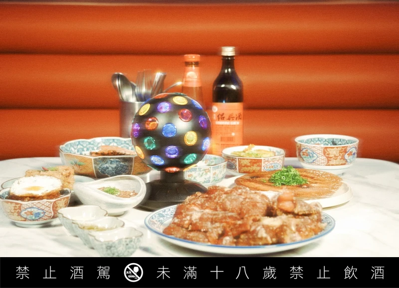 从空间使用来看，这次改版并未大幅更动原有装潢，而是调整座位配置与用餐动线，让空间更适合长时间用餐的情境。