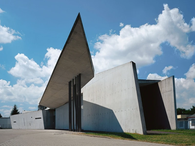 德國的「Vitra 消防站」(Vitra Fire Station)。 德國的「Vitra 消防站」(Vitra Fire Station)。