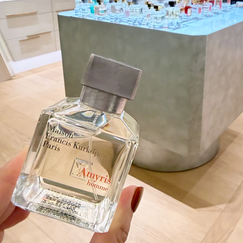 Maison Francis Kurkdjian阿米香樹之香男性淡香水35ml,NT4,750、70ml,NT7,300、 200ml,NT18,200 Maison Francis Kurkdjian阿米香樹之香男性淡香水35ml,NT4,750、70ml,NT7,300、 200ml,NT18,200