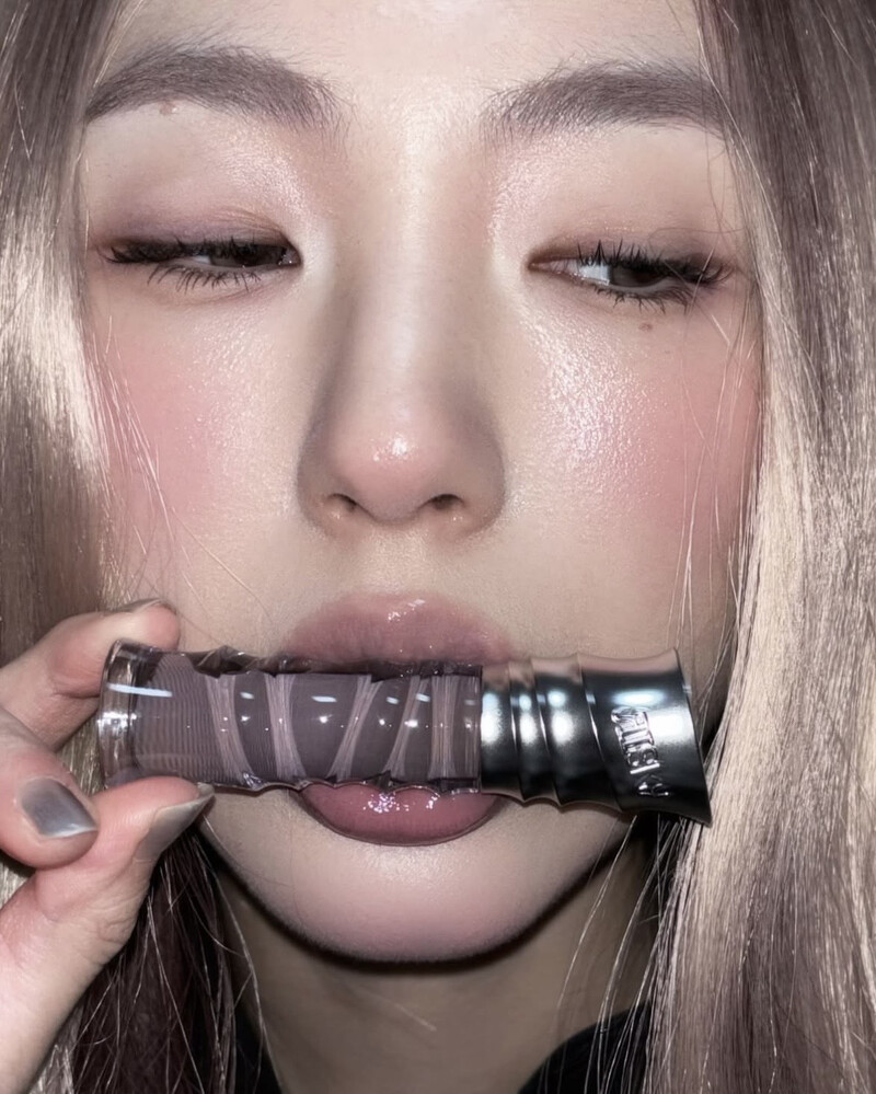 Photo/ IG @riskybeauty_official