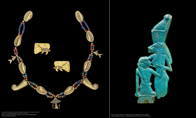 左圖:由護身符、珠子與墜飾組成的腰帶 + 可能是髮飾的魚形護身符,約西元前1985–1795年。(EA3077、EA30482、EA30483)圖片版權:大英博物館理事會。右圖:女神哺育國王的護身符,約西元前1069–656年。(EA11314)圖片版權:大英博物館理事會 左圖:由護身符、珠子與墜飾組成的腰帶 + 可能是髮飾的魚形護身符,約西元前1985–1795年。(EA3077、EA30482、EA30483)圖片版權:大英博物館理事會。右圖:女神哺育國王的護身符,約西元前1069–656年。(EA11314)圖片版權:大英博物館理事會