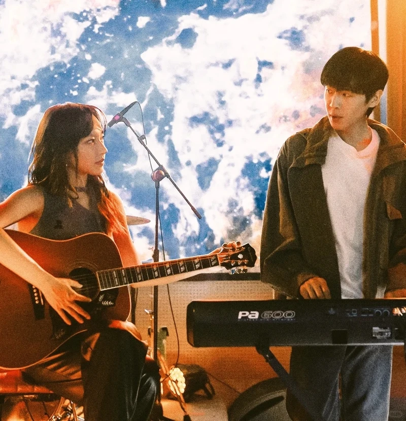 中劇《人之初》劇照。