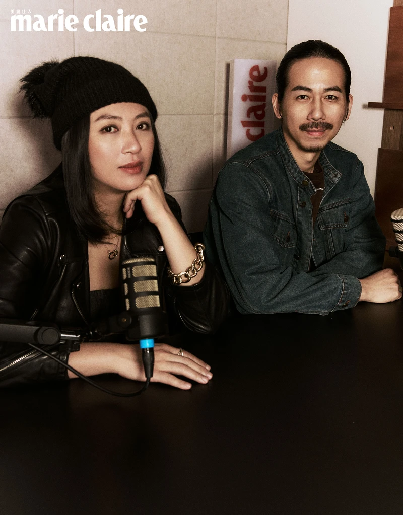 只能喝酒的圖書館：Hank（右）和 Ting（左），攝影／Shao-Cheng Lu，妝髮／Stella Chiu