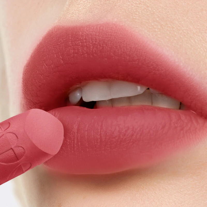 蘭蔻絕對完美唇膏 絲絨霧感 (2026情人節限定) #375 裸粉絲絨，NT1,550