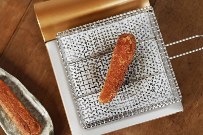 森/CASA 曾在 2022年推出「金網つじ Kanaami Tsuji 」新春禮盒，可以直火燒烤烏魚子。（照片：森/CASA 提供） 