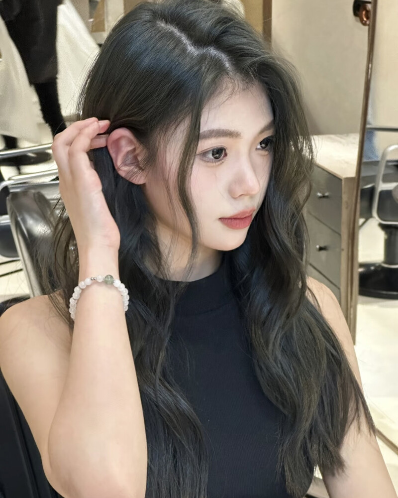 Photo/ 小红书 @重庆髮型师Zen Photo/ 小红书 @重庆髮型师Zen