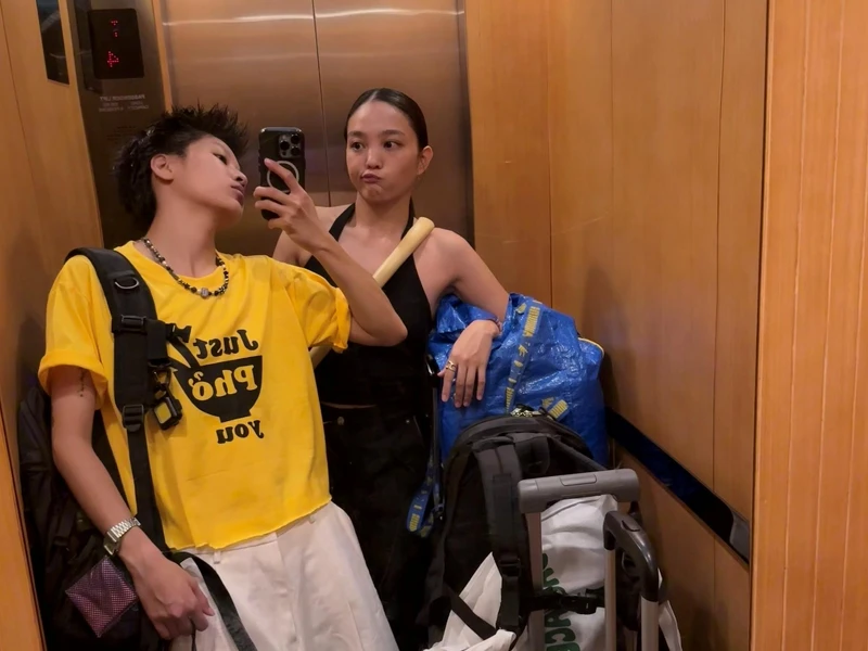  &bull; 維尼（25） 攝影師 IG@w890521 &bull; Julianne（25） 最愛逛街的造型師 IG@julianneleigh_uy 