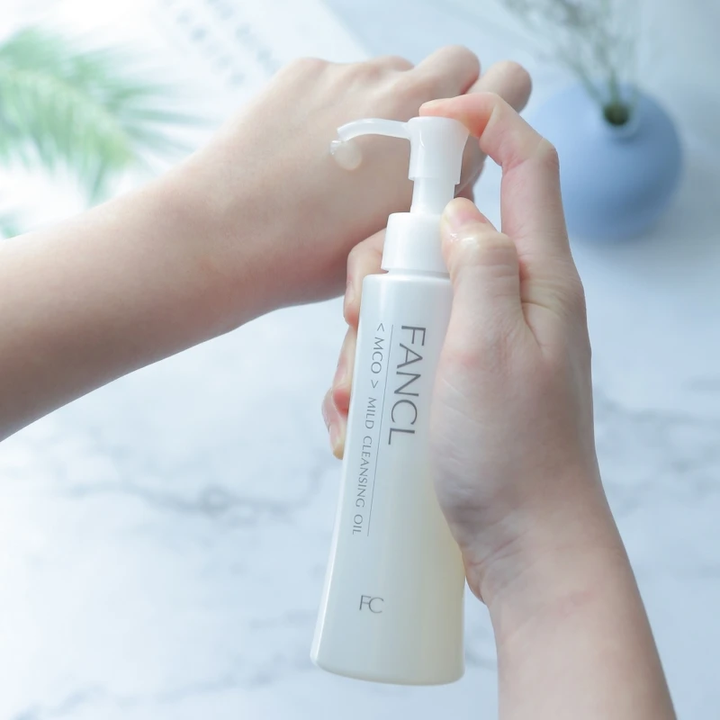 FANCL MCO速淨卸粧油120ml原價NT830、買2瓶享57折特價一瓶NT475、買4瓶享48折特價一瓶NT398