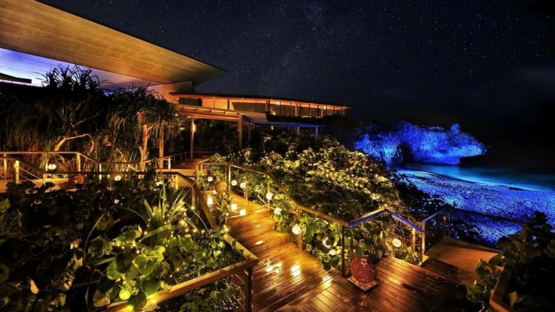 Banta Cafe夜间点灯期间，入夜后景色更加醉人！