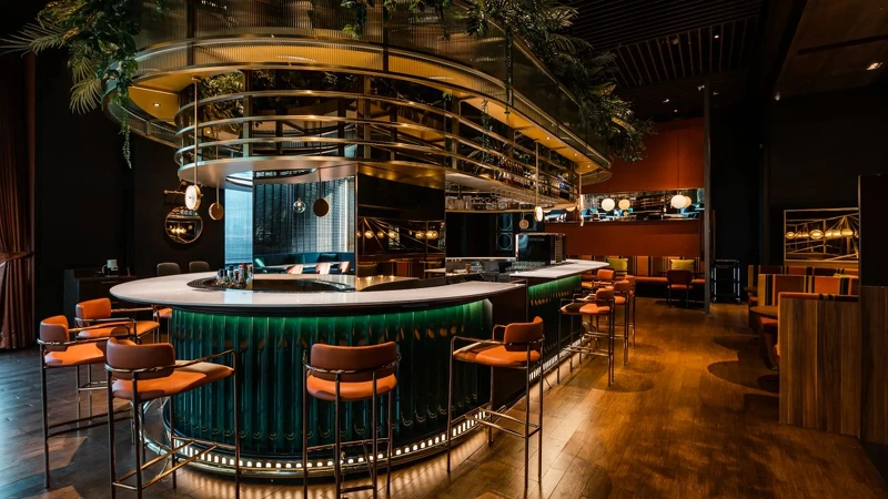 「青焰牛排館 」。