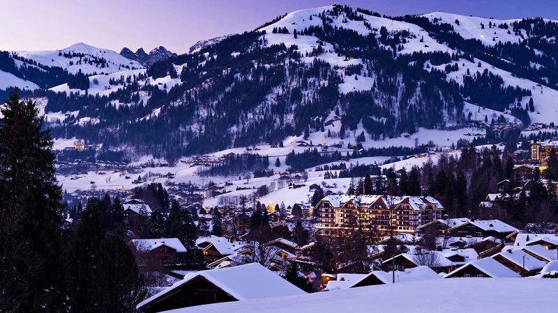 The Park Gstaad, A Four Seasons Hotel。