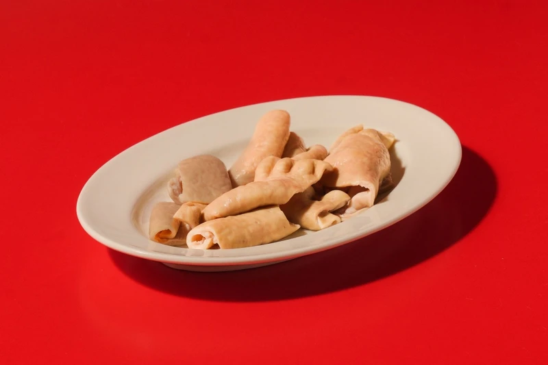 「白灼肥腸」。 「白灼肥腸」。