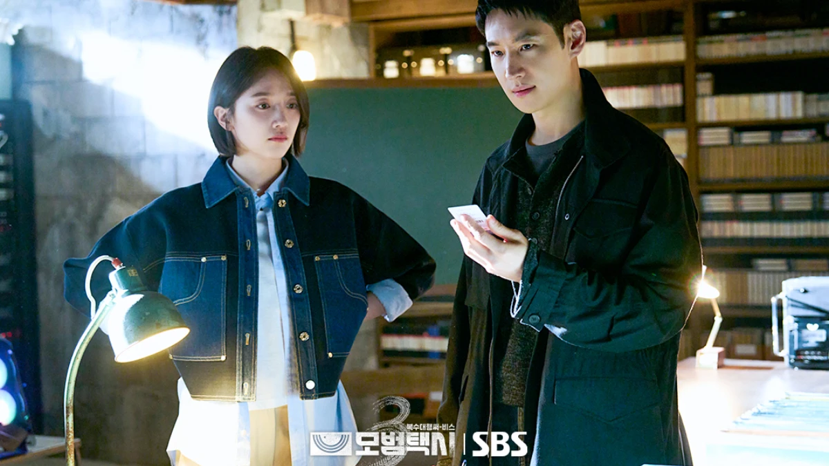 《模範計程車3》今年首播收視最高的迷你劇！6點評價：李帝勳開局就在日本打擊犯罪、金義聖會是反派嗎？