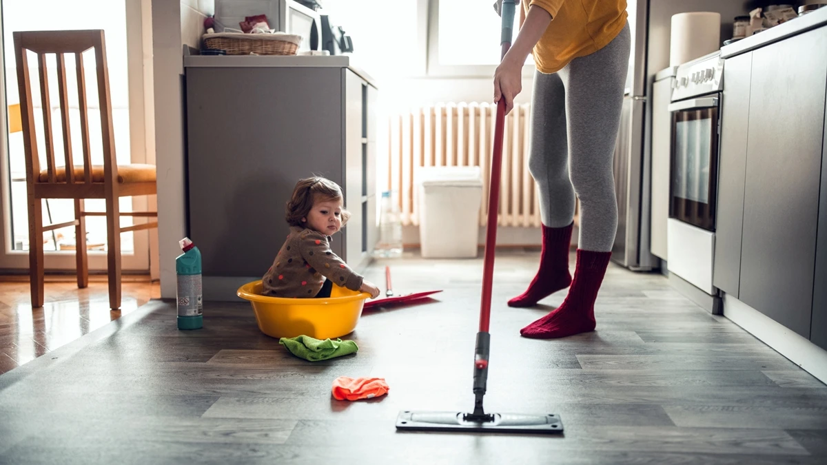原來橄欖油不只能煮菜!冬天家裡狂積灰?這招一噴就乾淨兩週以上