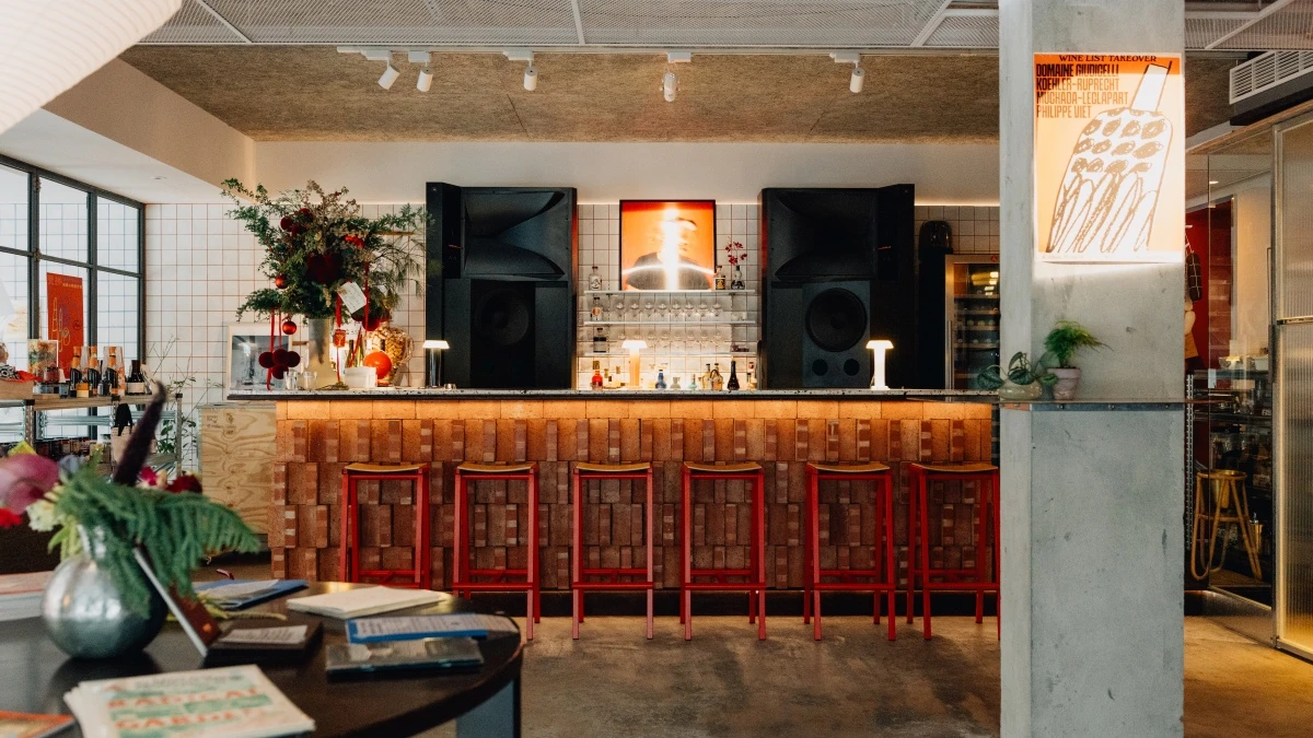 臺北自然酒吧「廟東食肆」開幕：從台味小食、選物、策展到一場優化日常的溫柔革命